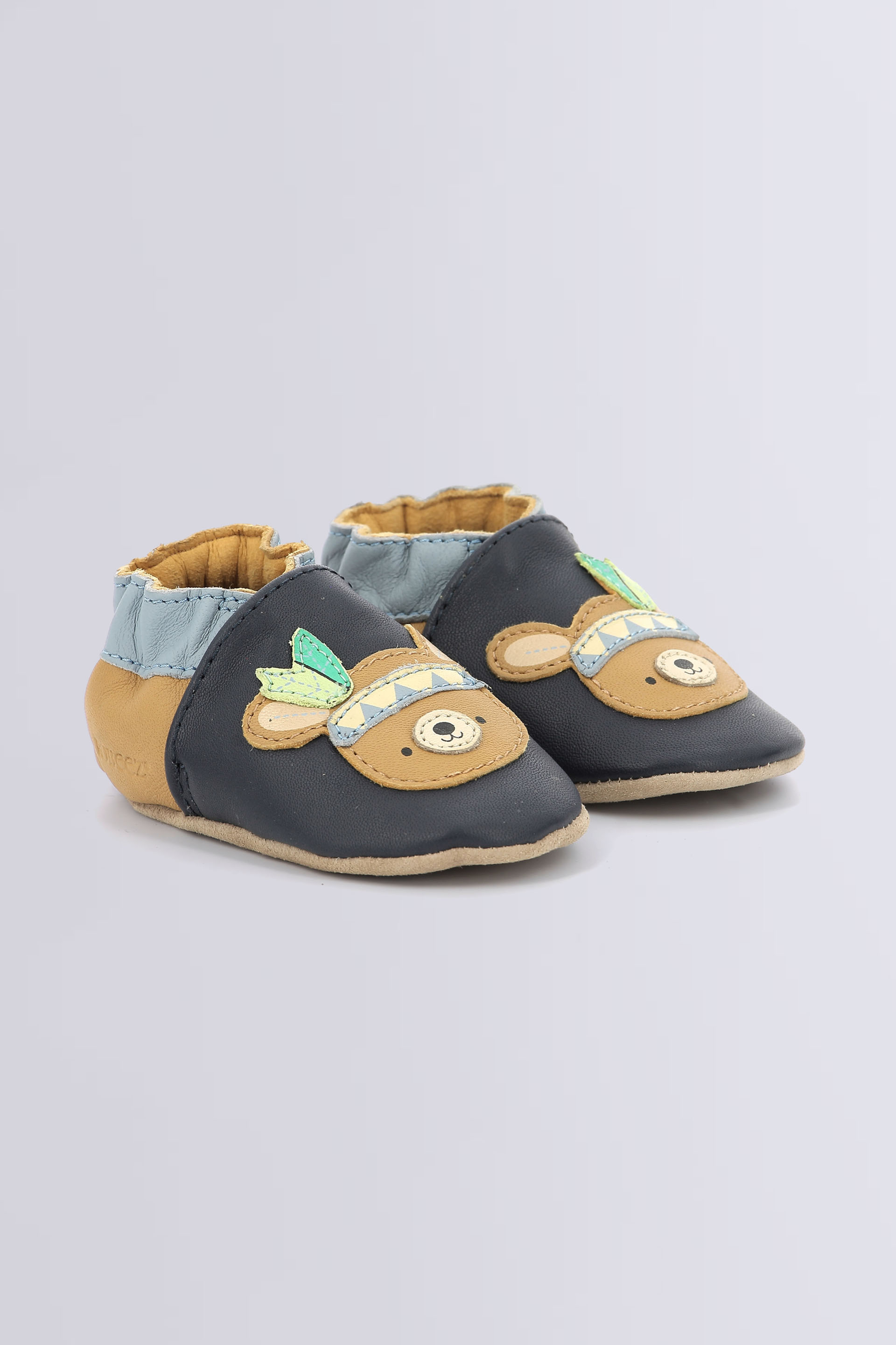 Forest game Marine camel clair Forest game Marine camel clair