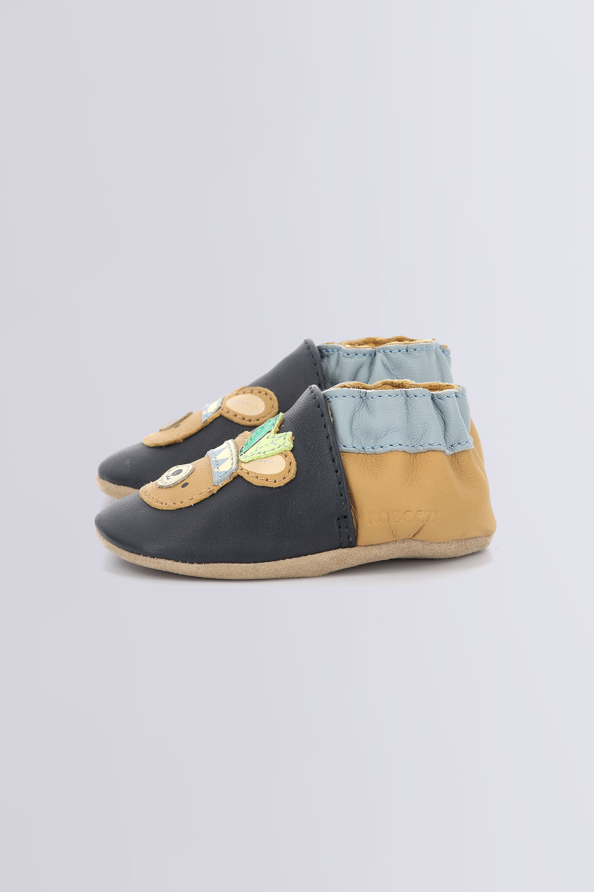 Forest game Marine camel clair Forest game Marine camel clair
