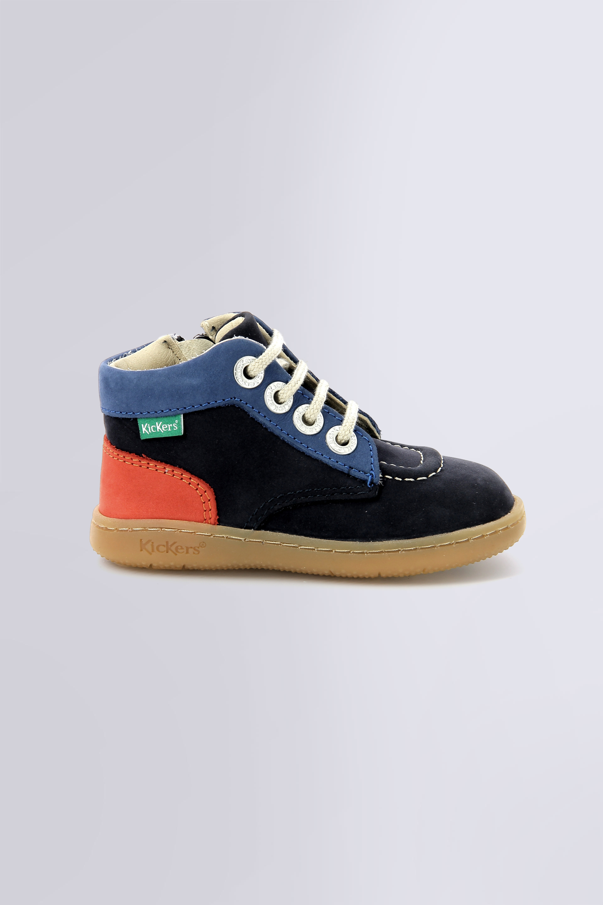 Kickiconic - Bottillons marine, orange et bleu pour garçon de la marque Kickers  - Kids & Co © Officiel