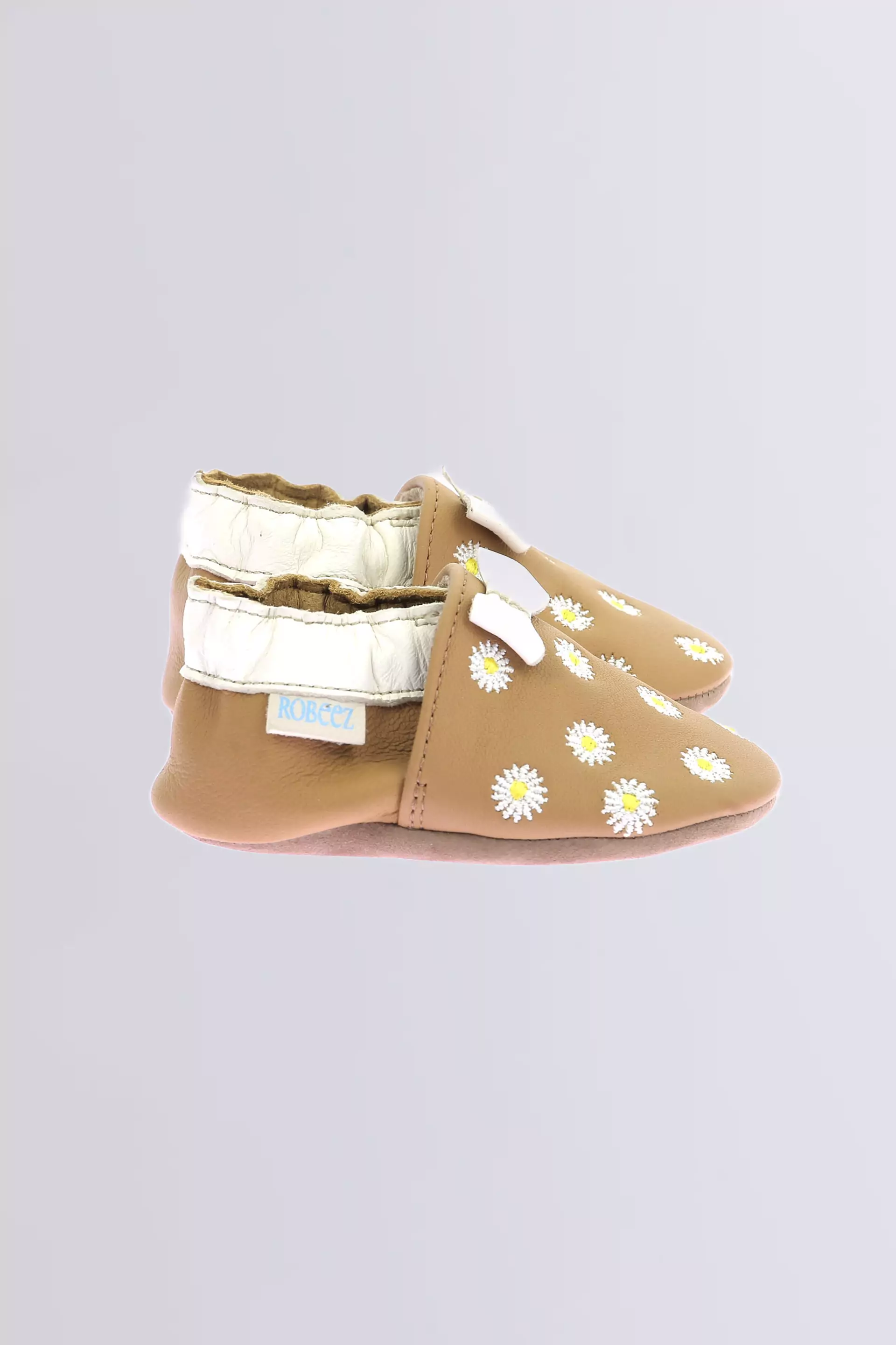 Sunny Spring - Chaussons souples camel clair pour fille de la marque Robeez  - Kids & Co © Officiel