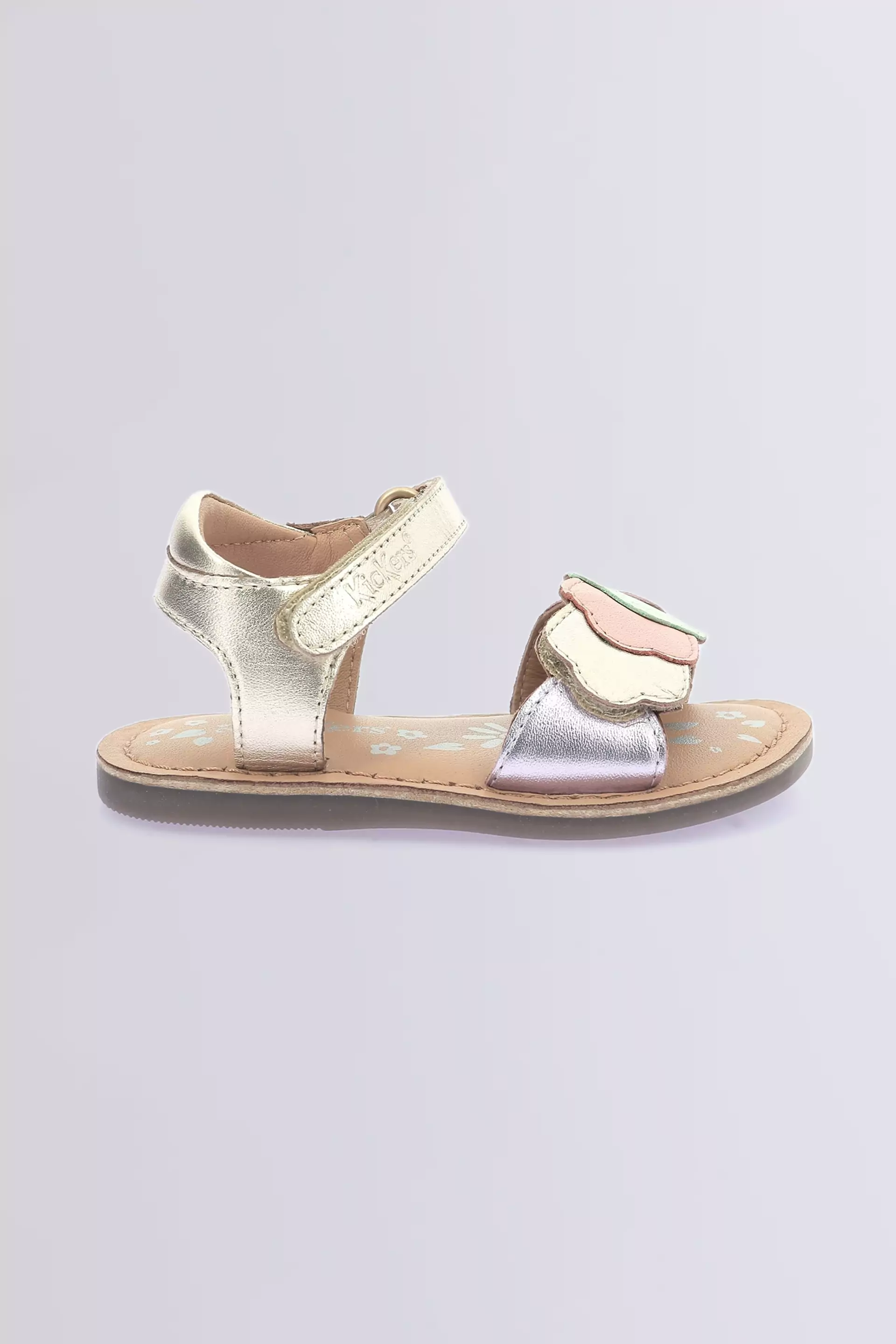 Dyastar - Sandales or pour fille de la marque Kickers  - Kids & Co © Officiel