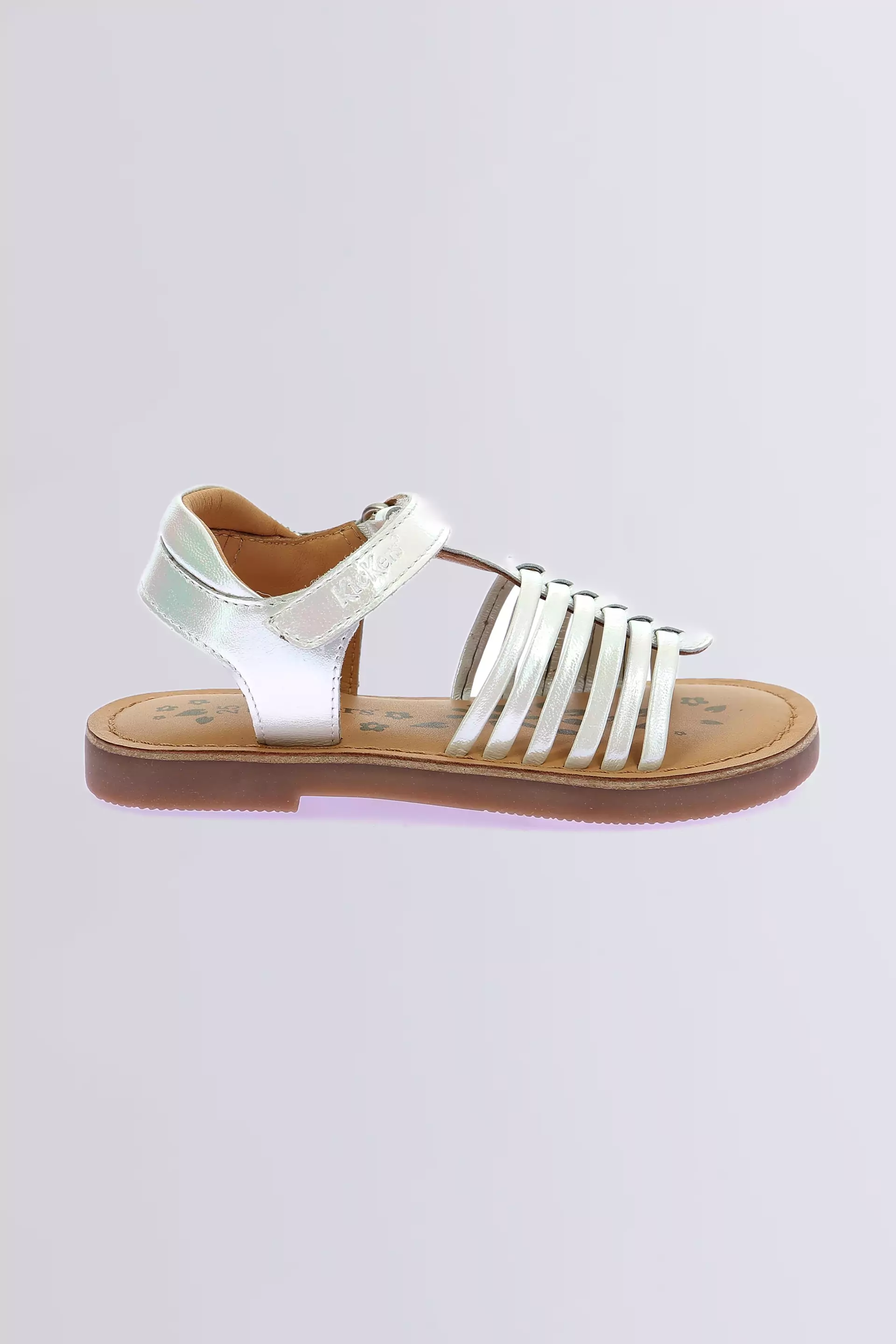 Kick Prella - Sandales blanc irisé pour fille de la marque Kickers  - Kids & Co © Officiel