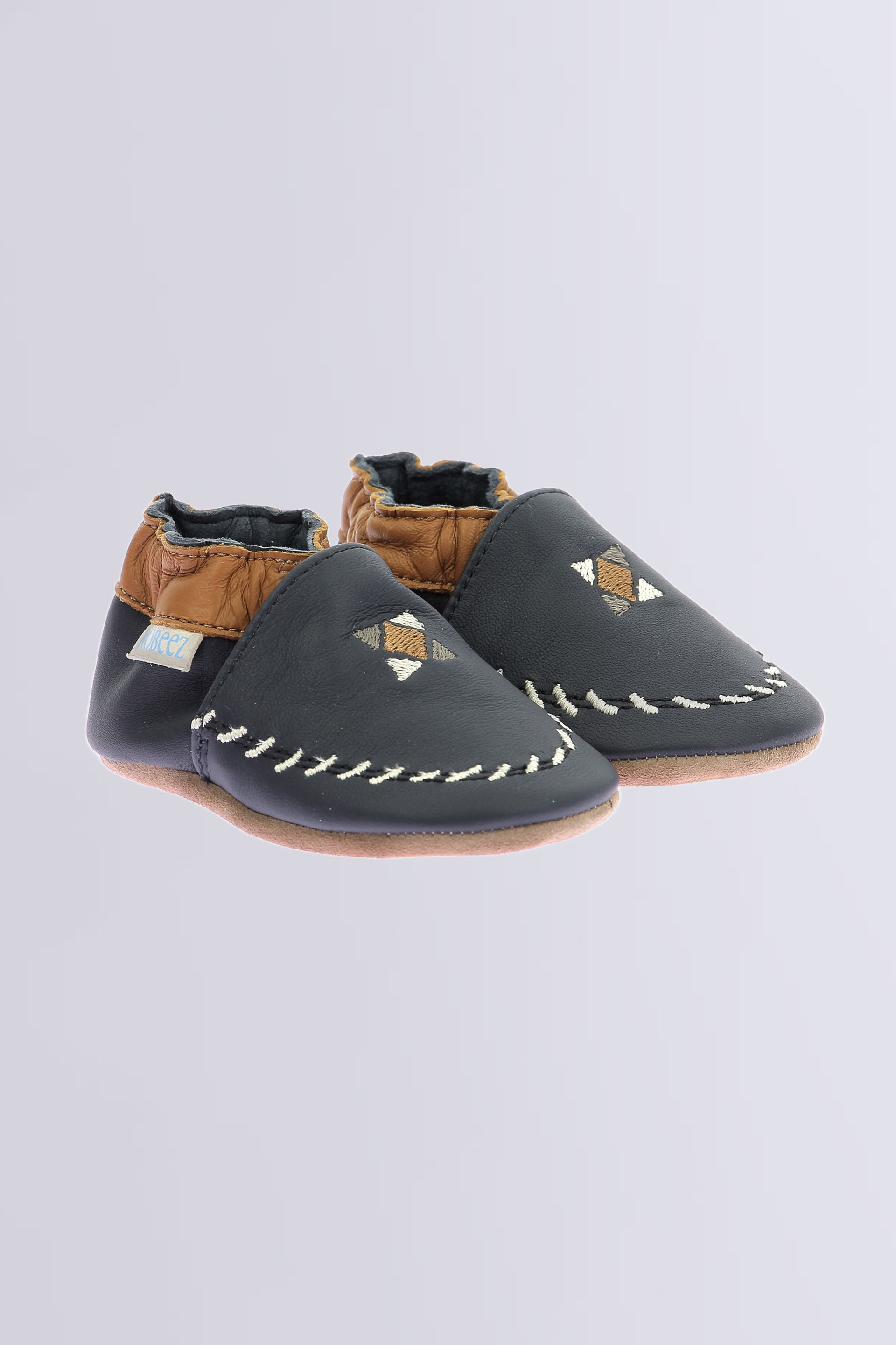 In And Out - Chaussons souples marine pour garçon de la marque Robeez  - Kids & Co © Officiel
