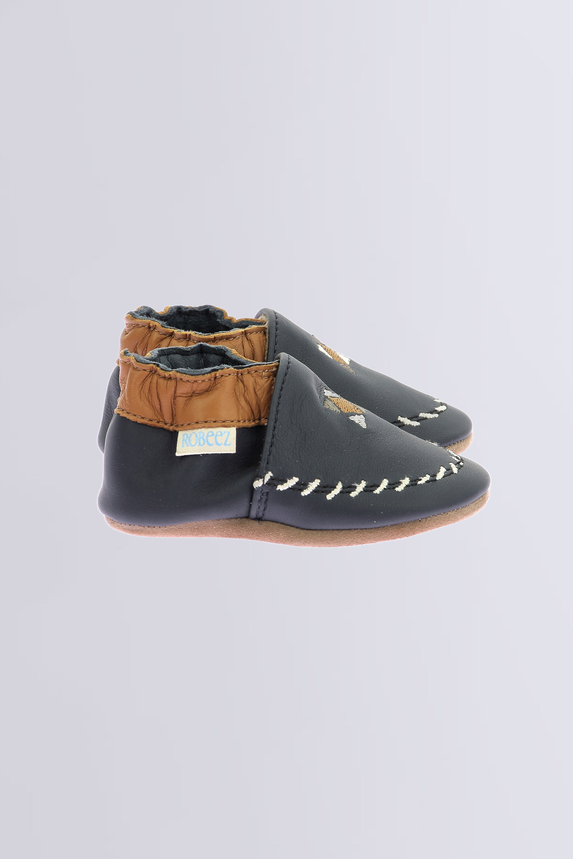 In And Out - Chaussons souples marine pour garçon de la marque Robeez  - Kids & Co © Officiel