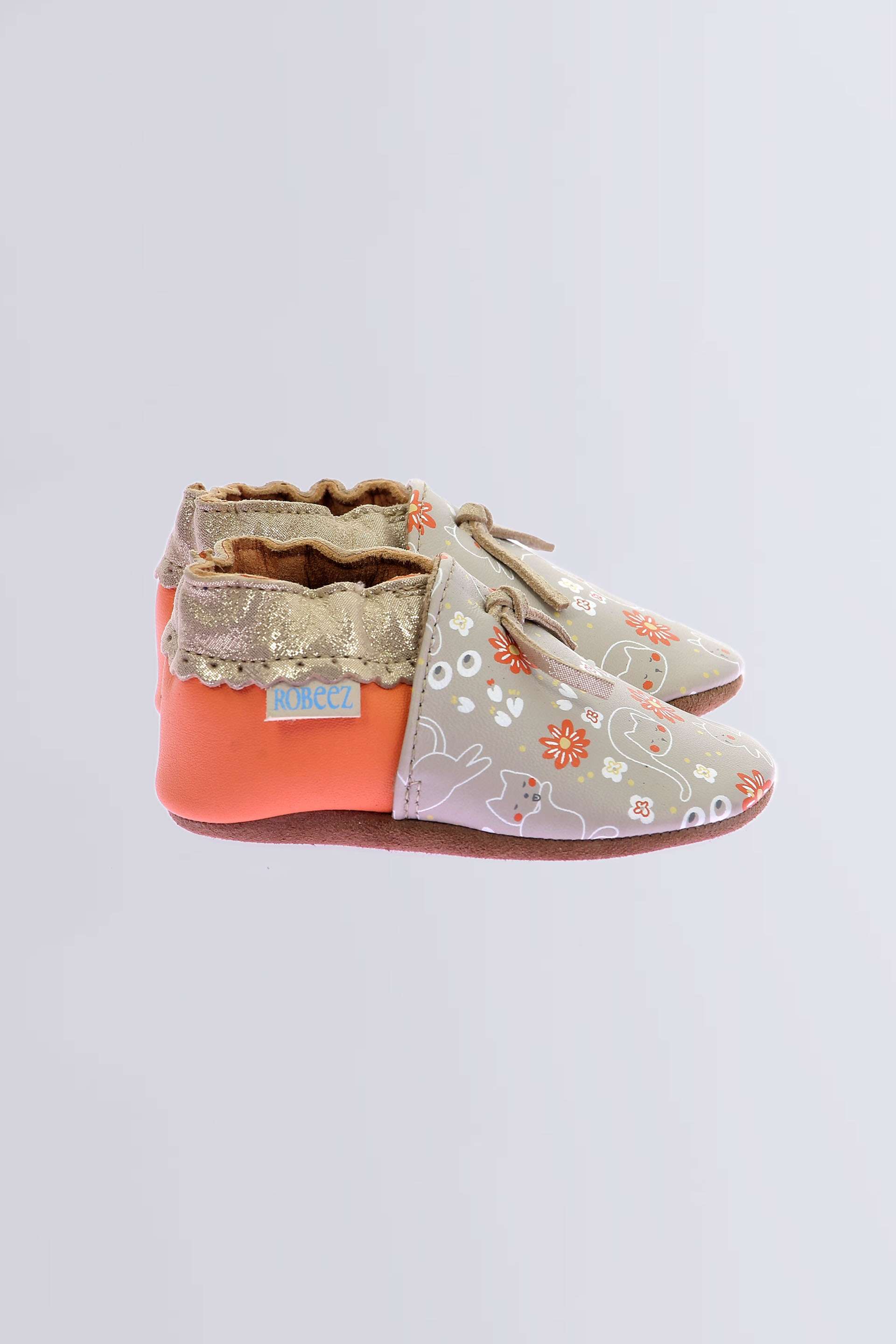 Valley Nap - Chaussons souples gris clair pour fille de la marque Robeez  - Kids & Co © Officiel