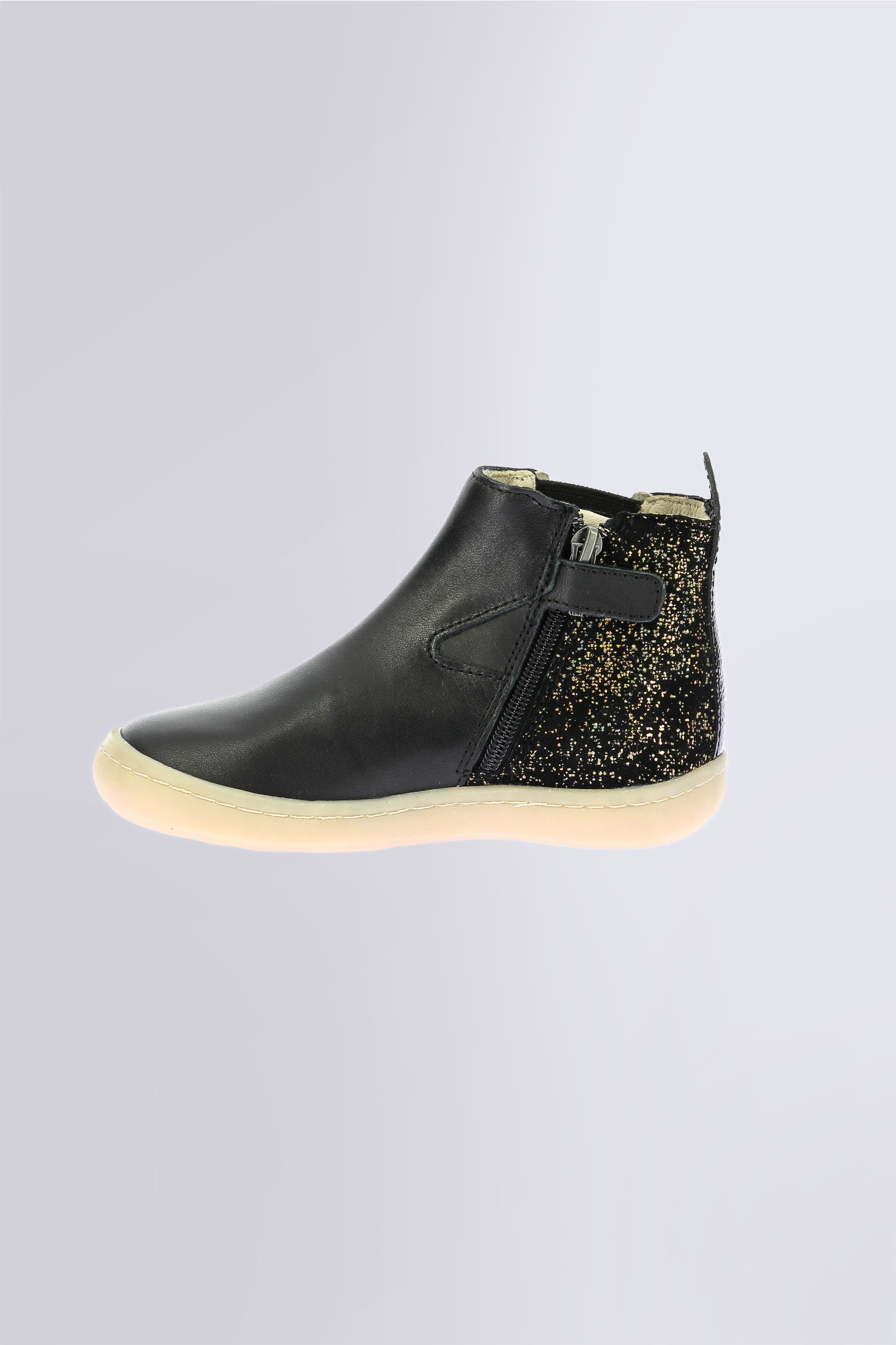 Kick popstar Noir or