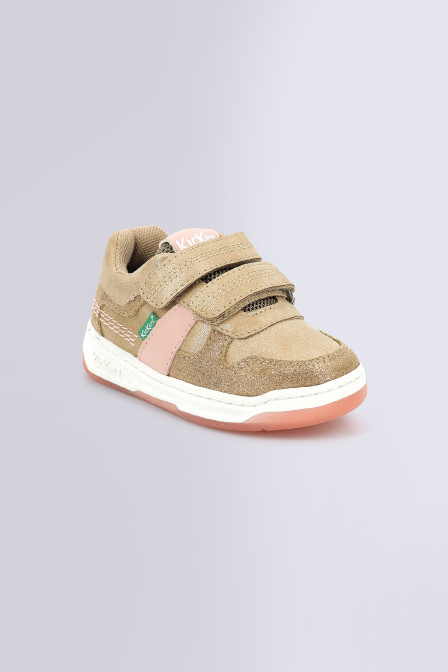 Kalido - Sneakers beige et rose à paillettes pour fille de la marque Kickers  - Kids & Co © Officiel Kalido - Sneakers beige et rose à paillettes pour fille de la marque Kickers  - Kids & Co © Officiel