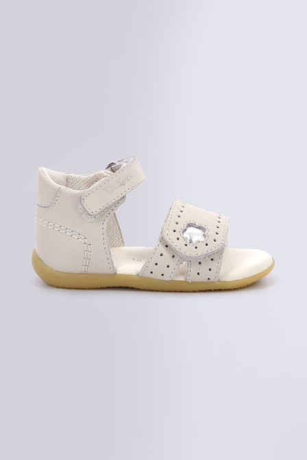 Bigkratch - Sandales blanches pour fille de la marque Kickers  - Kids & Co © Officiel