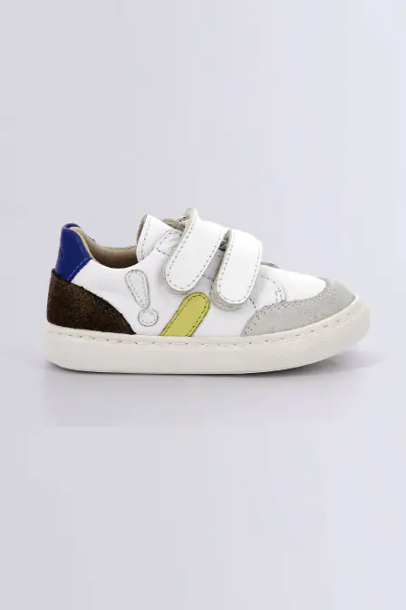 Sneakratch - Sneakers blanc, bleu et vert pour garçon de la marque Aster  - Kids & Co © Officiel