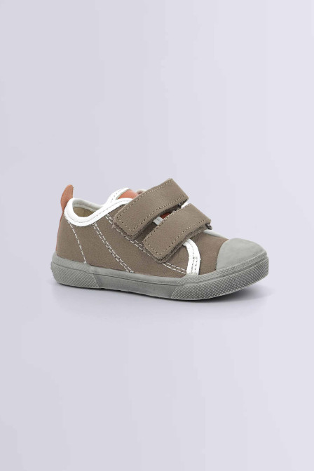 Keppy - Sneakers marron clair pour garçon de la marque Mod 8  - Kids & Co © Officiel Keppy - Sneakers marron clair pour garçon de la marque Mod 8  - Kids & Co © Officiel