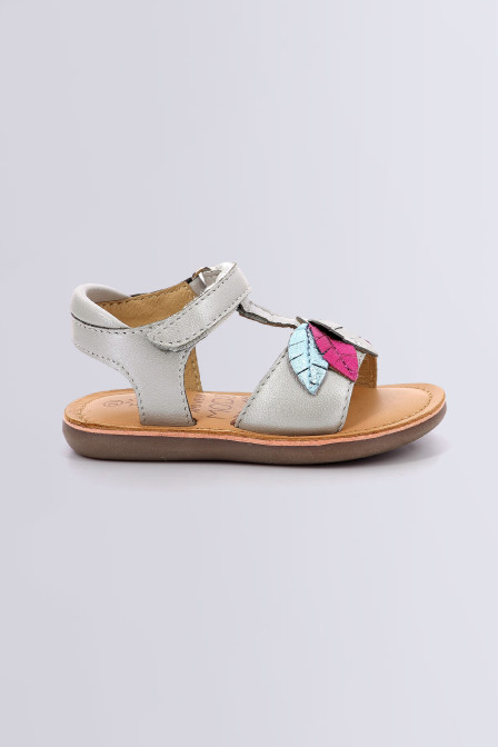 Cloleaf - Sandales argent pour fille de la marque Mod 8  - Kids & Co © Officiel