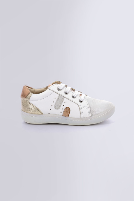 Kickpom - Sneakers blanc et argent pour fille de la marque Kickers  - Kids & Co © Officiel