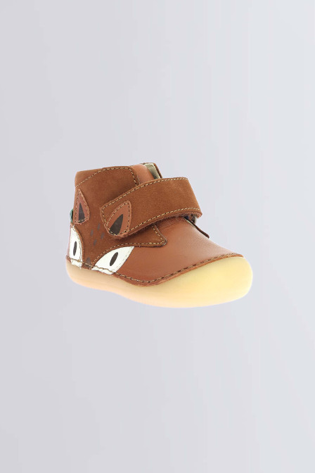 Sabio - Bottillons marrons pour garçon de la marque Kickers  - Kids & Co © Officiel Sabio - Bottillons marrons pour garçon de la marque Kickers  - Kids & Co © Officiel