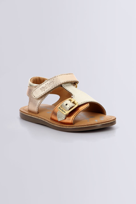 Diazz - Sandales beige et orange pour fille de la marque Kickers  - Kids & Co © Officiel Diazz - Sandales beige et orange pour fille de la marque Kickers  - Kids & Co © Officiel