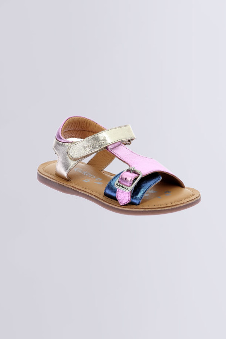 Diazz - Sandales beige et marine pour fille de la marque Kickers  - Kids & Co © Officiel Diazz - Sandales beige et marine pour fille de la marque Kickers  - Kids & Co © Officiel