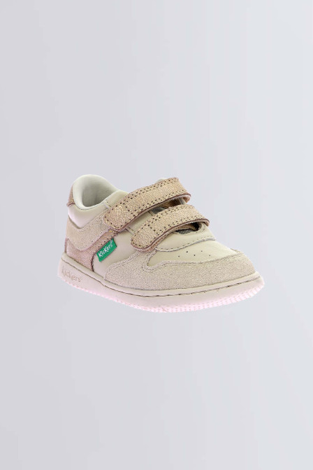 Kickmotion - Sneakers beige et champagne pour fille de la marque Kickers  - Kids & Co © Officiel